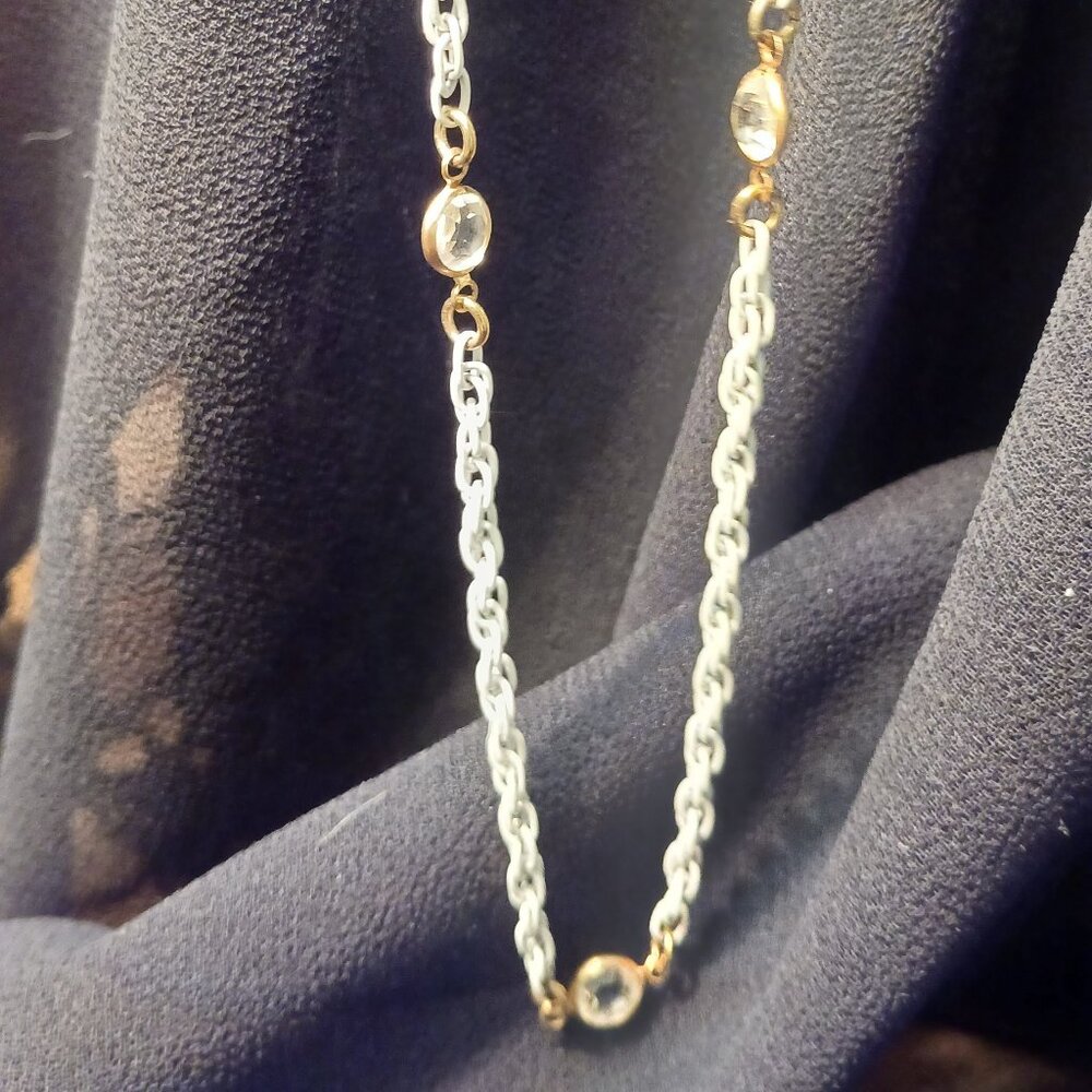 Vintage Hobe' signed 12 1/2" white painted chain necklace with glass beads